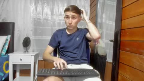 Aron G Franco online show from 02/25/25, 03:09