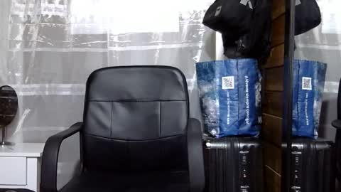 Aron G Franco online show from 09/17/25, 07:04