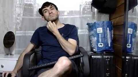 Aron G Franco online show from 10/22/25, 06:40