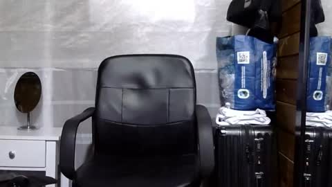 Aron G Franco online show from 10/27/25, 05:39