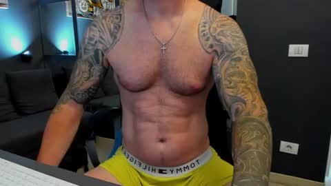 Snapshot of arongrant chatting on 07/20/26, 10:39 AronGrant online show from 07/20/26, 10:39