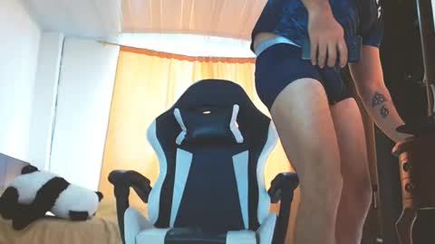 aronmiller online show from 01/26/25, 08:13