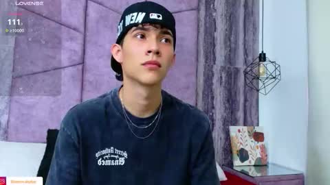 Arontawers online show from 05/13/26, 09:44