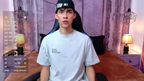 Arontawers online show from 07/16/26, 07:20