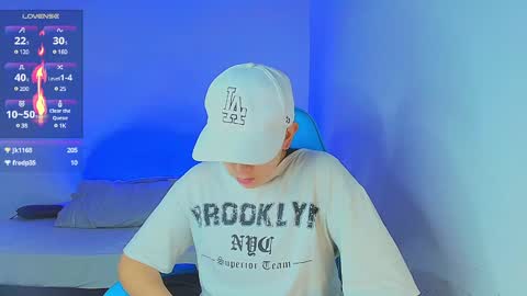 Snapshot of arontroy_wi chatting on 01/13/25, 12:09 noah and ivy online show from 01/13/25, 12:09