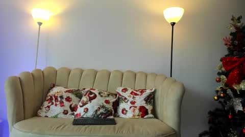   online show from 12/13/25, 10:04