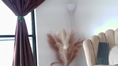   online show from 04/02/26, 09:01