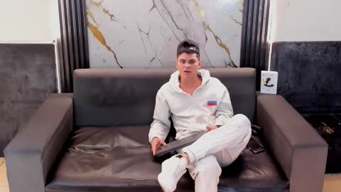 Snapshot of aroon_sexx21 chatting on 05/15/26, 03:57 Aroon online show from 05/15/26, 03:57