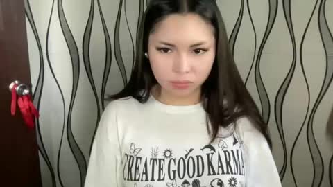 Snapshot of arousingkatets chatting on 12/29/24, 04:59 KATE MORE online show from 12/29/24, 04:59