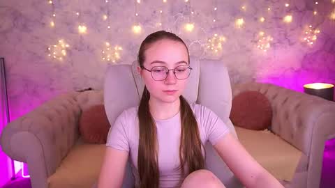 arrinawair online show from 03/04/26, 07:14