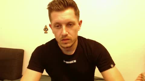 arromwilliam90 online show from 01/22/25, 08:18