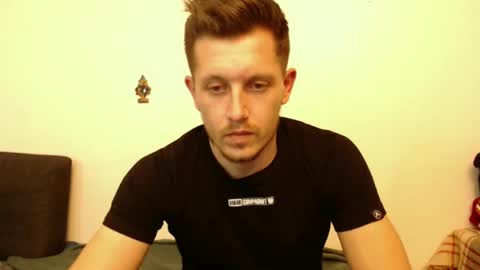 arromwilliam90 online show from 01/22/25, 06:10