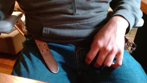 Snapshot of arrrr3 chatting on 10/18/25, 11:33 arrrr3 online show from 10/18/25, 11:33