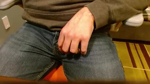 Snapshot of arrrr3 chatting on 11/27/25, 03:08 arrrr3 online show from 11/27/25, 03:08