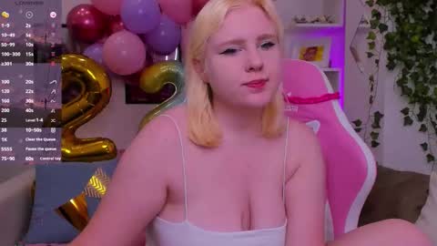 Lea online show from 10/11/25, 02:00