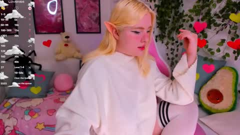 art_lovee_ online show from 02/27/26, 01:49