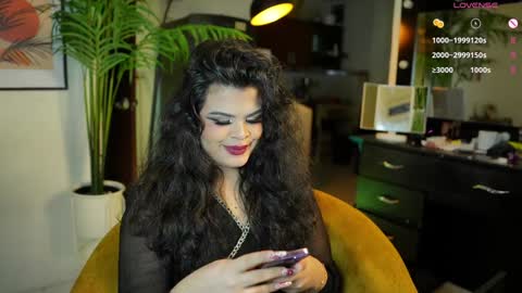 Chloe  online show from 12/16/24, 12:48