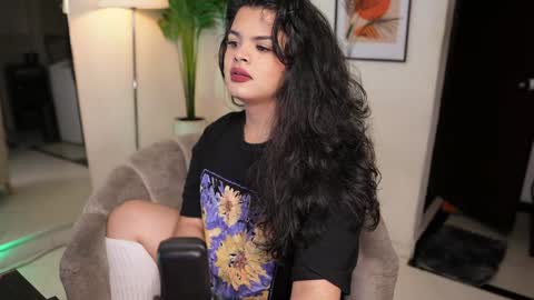 Chloe  online show from 01/12/25, 01:21