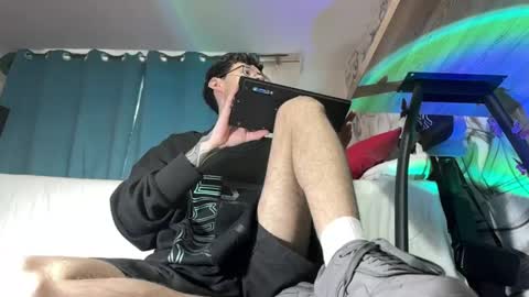   online show from 01/11/25, 10:51