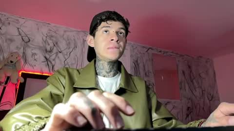   online show from 01/31/25, 03:00