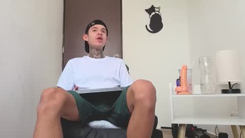   online show from 11/06/25, 11:00