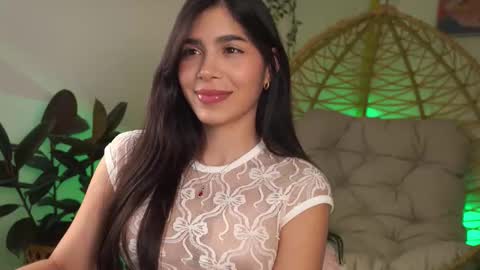 Snapshot of artemia_ chatting on 02/20/26, 03:25 Amanda online show from 02/20/26, 03:25