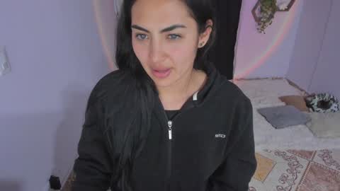 Snapshot of artemis_020 chatting on 01/31/25, 04:25 FENIX online show from 01/31/25, 04:25