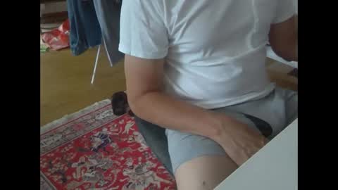 Snapshot of artesian99 chatting on 09/10/25, 10:48 artesian99 online show from 09/10/25, 10:48