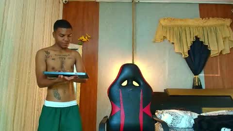 Snapshot of arthur_collins_ chatting on 05/23/26, 04:11 ARTHUR online show from 05/23/26, 04:11
