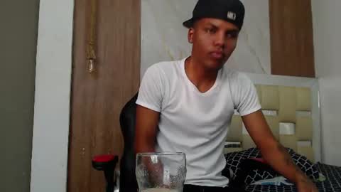 Snapshot of arthur_collins_ chatting on 06/23/26, 10:08 ARTHUR online show from 06/23/26, 10:08