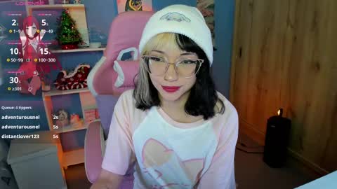 Snapshot of artic_love chatting on 03/04/25, 10:13 Lenna online show from 03/04/25, 10:13