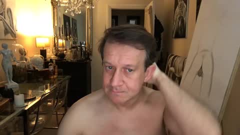 Snapshot of artisterotic chatting on 12/15/24, 07:46 artisterotic online show from 12/15/24, 07:46