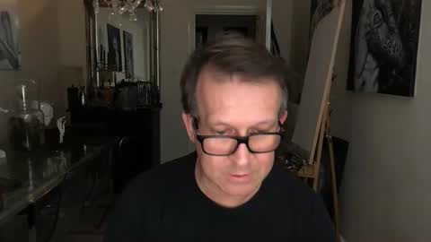 Snapshot of artisterotic chatting on 01/27/25, 06:31 artisterotic online show from 01/27/25, 06:31