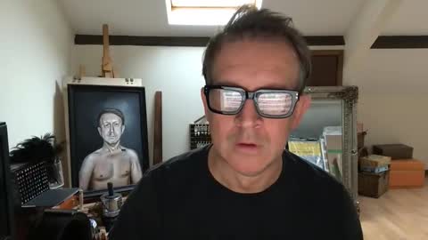 Snapshot of artisterotic chatting on 10/14/25, 12:50 artisterotic online show from 10/14/25, 12:50