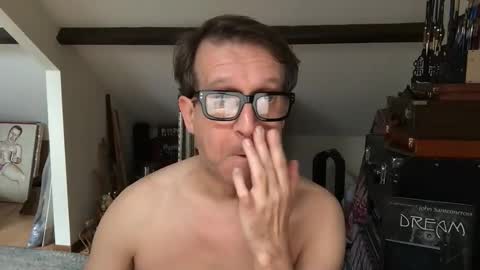 Snapshot of artisterotic chatting on 02/20/26, 10:16 artisterotic online show from 02/20/26, 10:16