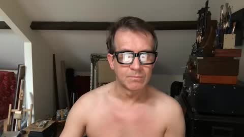 artisterotic online show from 04/28/26, 08:19