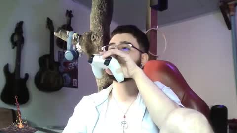 artorias 4 online show from 12/20/24, 06:24