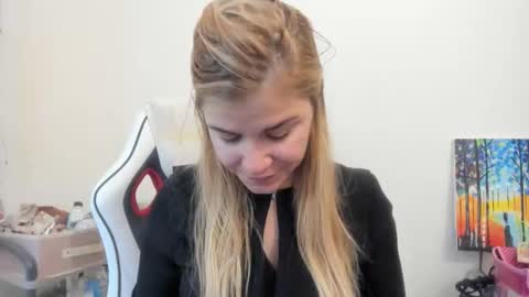 MIA online show from 10/26/25, 10:54