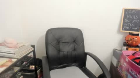 MIA online show from 04/08/26, 11:43