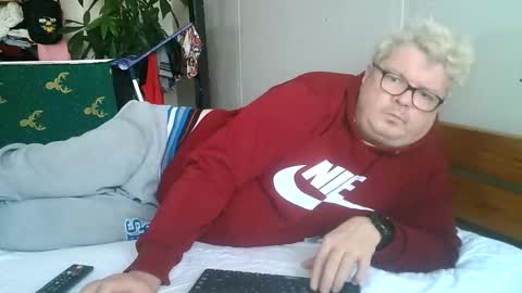 artuditu36 online show from 01/06/26, 12:53