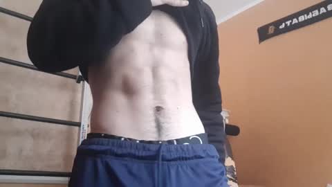 Snapshot of arvyn_ chatting on 05/15/26, 08:10 Denis online show from 05/15/26, 08:10