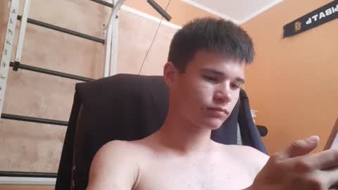 Snapshot of arvyn_ chatting on 06/25/26, 08:41 Denis online show from 06/25/26, 08:41