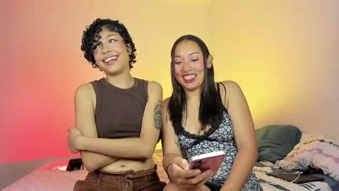 Snapshot of ary_and_kel chatting on 05/06/26, 12:08 Ariana and Kelsieh online show from 05/06/26, 12:08
