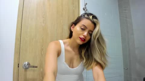 Zahaara online show from 02/25/25, 11:33