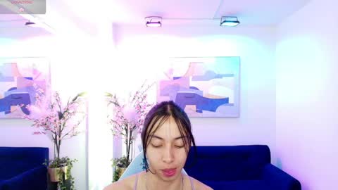 Snapshot of ary_gala chatting on 05/21/26, 11:28 ARY. online show from 05/21/26, 11:28