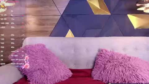 Snapshot of ary_hanna chatting on 07/16/26, 10:43 sofia online show from 07/16/26, 10:43