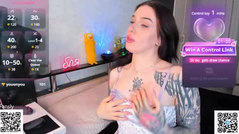 Snapshot of arya_deepthroat_queen chatting on 12/07/24, 02:46 Arya Fn Talented Arya online show from 12/07/24, 02:46