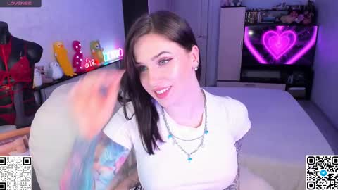 Snapshot of arya_deepthroat_queen chatting on 02/23/25, 04:17 Arya Fn Talented Arya online show from 02/23/25, 04:17