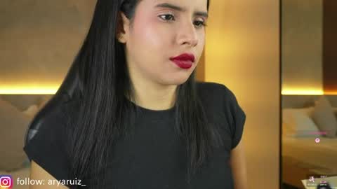 Snapshot of arya_ruiz chatting on 06/12/26, 02:05 Arya online show from 06/12/26, 02:05