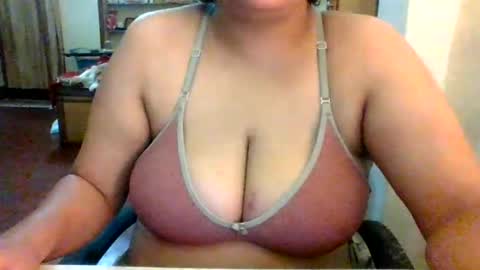 aryaastaark18 online show from 07/22/26, 07:27